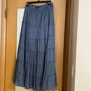 Style and Co grey skirt